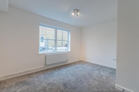 Flat 5, Dominic C...