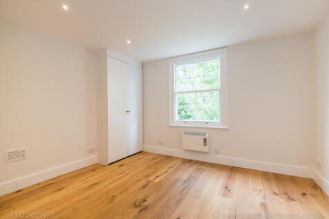 Flat 6, 71 Thurlo...