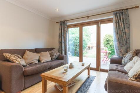 49a Landcroft Roa...