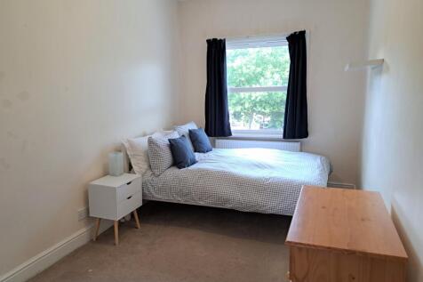 Double bedroom op...