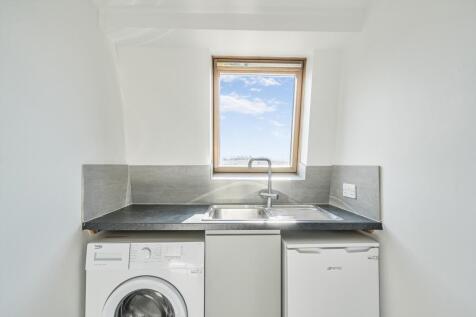 1350337-19-68b9b1...