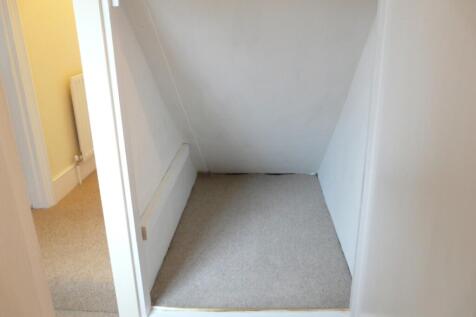 44a Evelina Road ...