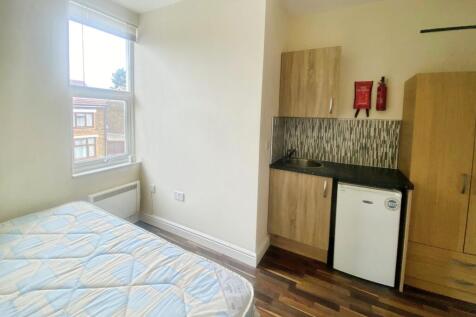9427256d-kitchen.bed