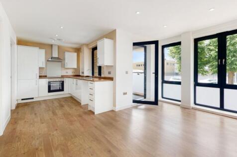 Kitchen &amp; Reception