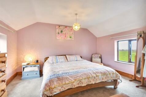 bed1.jpg