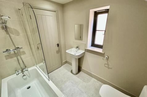bathroom.JPG