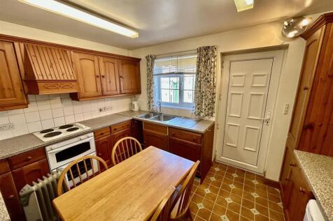 kitchen1.JPG