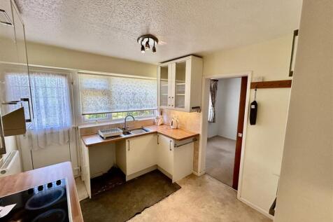 kitchen1.JPG