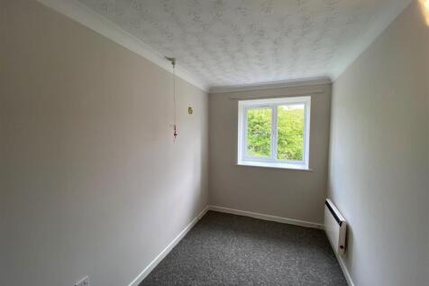 Bedroom two.jpg