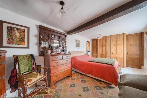 Bedroom 2.jpg