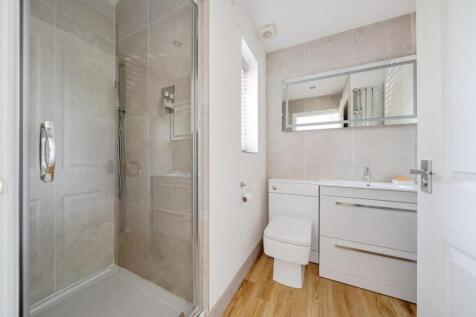 ensuite2.jpg