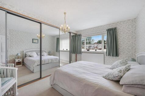 bed2.jpg