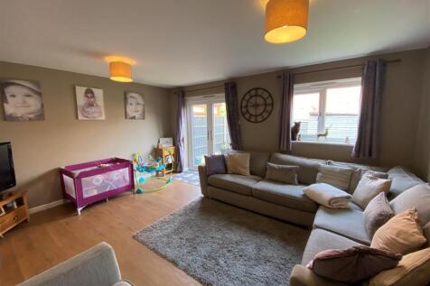 Living room.jpg