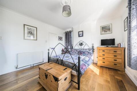Bedroom 2.2