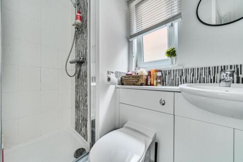 ensuite2.jpg