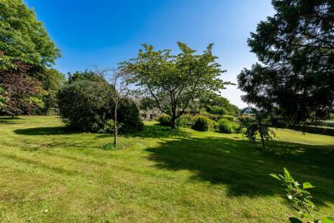 gardens1.jpg