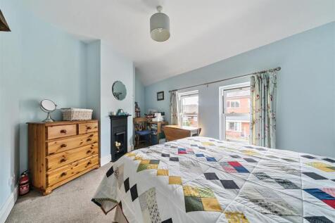 Bedroom 2 .2