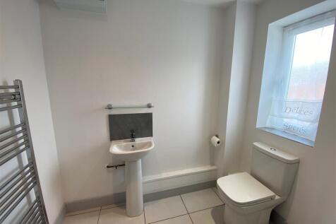 Downstairs WC.jpg