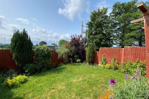 Rear Garden..jpg