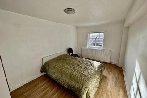chbed1.JPG