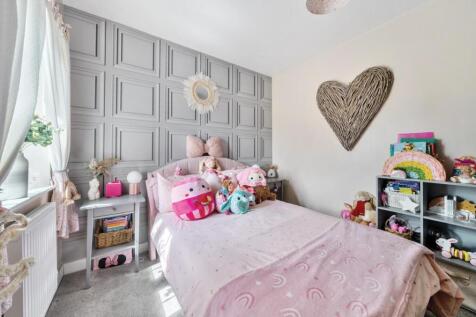 Bedroom 2.2
