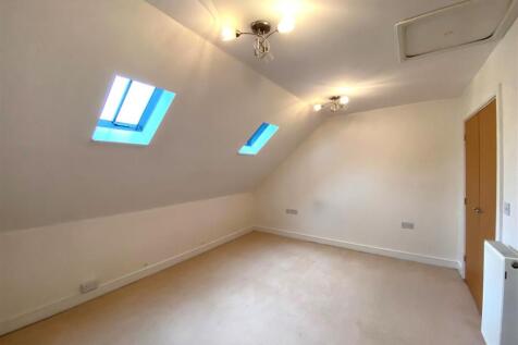Master bedroom.jpg