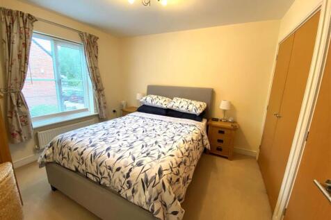 Bedroom 2.jpg