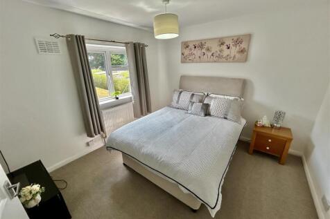 bed1.JPG