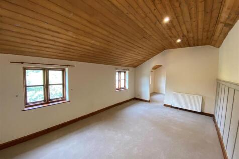 Bedroom One.jpg