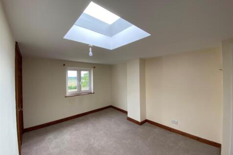 Bedroom Three.jpg