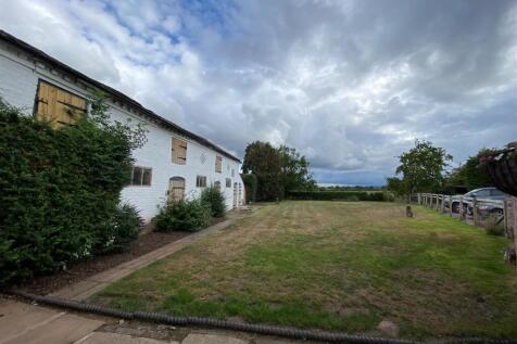 Rear Garden...jpg