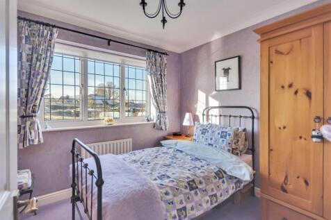 bed5.jpg