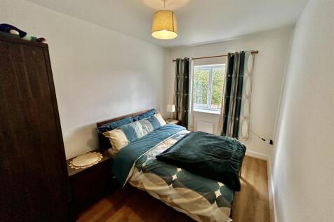 bed2.JPG