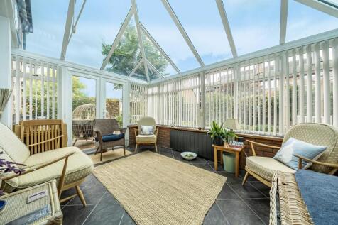 gardenroom.jpg