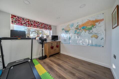 Office  Bedroom 3.jpg