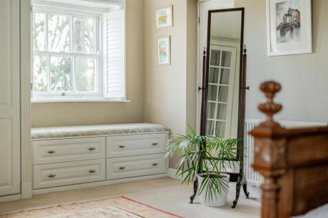 Bedroom 1/ Dressing Room