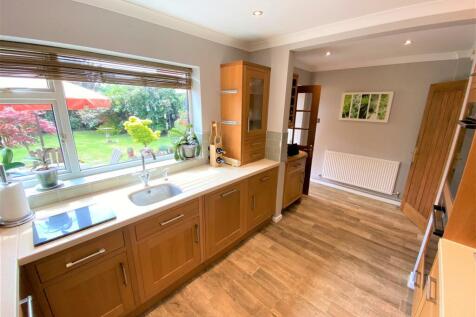 kitchen1.JPG