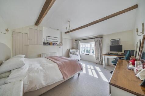 bed1.jpg