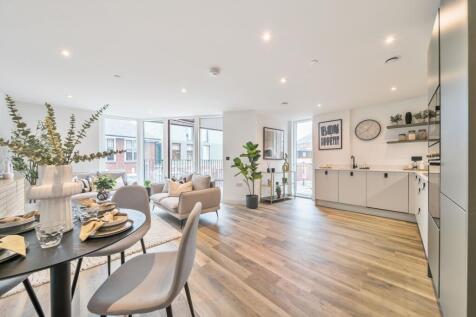 Dining Room/Kitchen