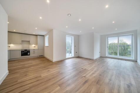 Reception/Kitchen