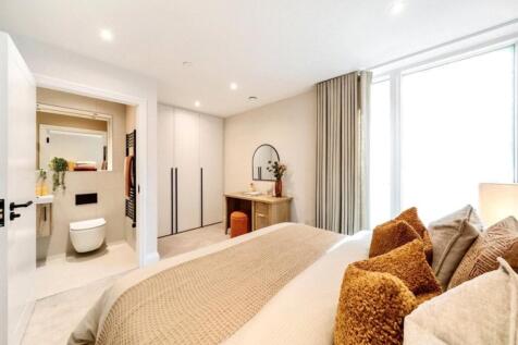 Screenshot 2025-1...