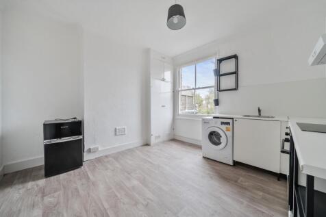 1364151-1-68e4ff9...