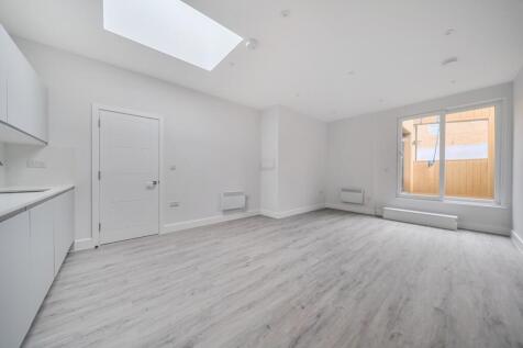 1387328-6-693168f...