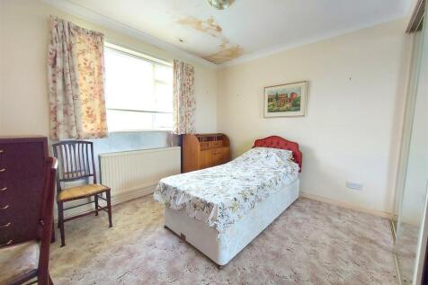 Dressing Room / Occasional Bedroom