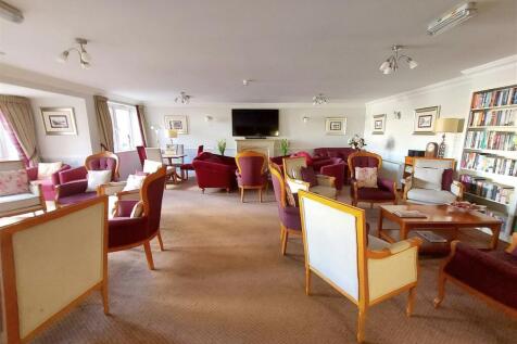 Communal Lounge