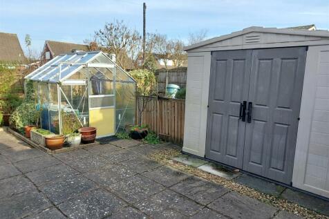 Rear Courtyard Garden