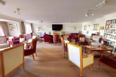 Communal Lounge