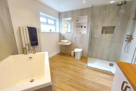 Ensuite Shower Room