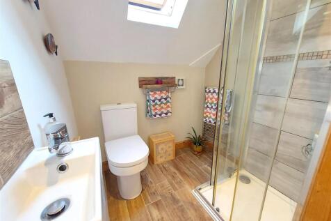 Ensuite Shower Room