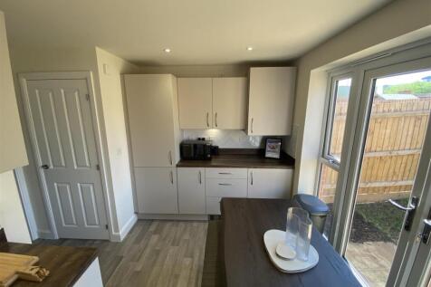 Open Plan Breakfast Kitchen
